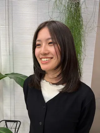 ミディアム 櫻木李紗/暖色カラー 透明感カラーのヘアスタイル