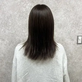 セミロング カラー 平野 優菜 / minim 艶カラーのヘアスタイル