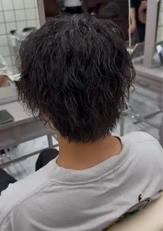 パーマ メンズ 奥田 星来のヘアスタイル