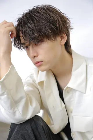 ショート パーマ メンズ ✨ブリーチなし透明感 池袋 水野のヘアスタイル