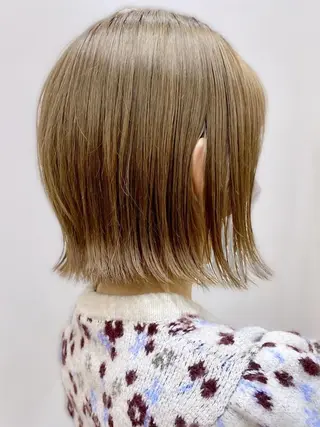 ショート 勝野夏希/ハイトーン /ベージュ/松本のヘアスタイル