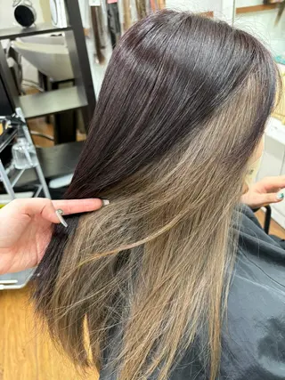 カラー 香野 優子のヘアスタイル