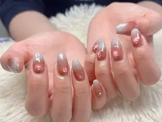 ネイル パッチリオメメ Lianaのネイルデザイン