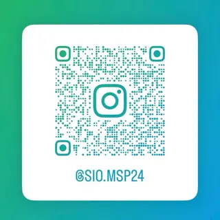 カラー 韓国🇰🇷レイヤー カットオリーブカラーのヘアスタイル