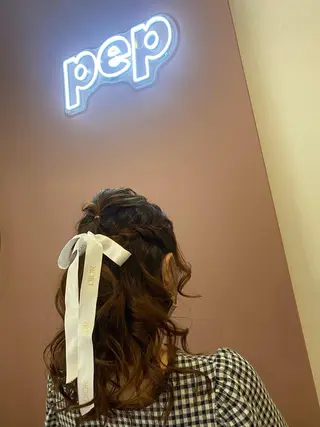 セミロング ヘアアレンジ pep natsumiのヘアスタイル