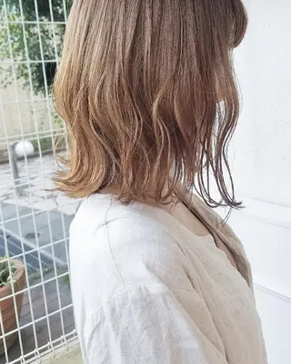 カラー 🙃 透明感カラー/ボブのヘアスタイル