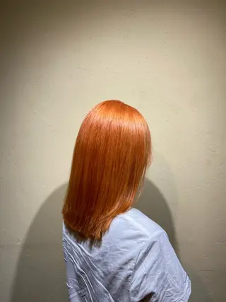 セミロング カラー saya (サヤ)のヘアスタイル