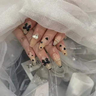 ネイル SALON ELVI.のネイルデザイン