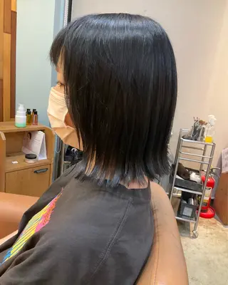 ミディアム 髙橋紋菜🍏 イオンモール名取2階のヘアスタイル