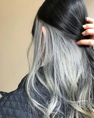 ロング カラー くまがい みゆ【edge.】のヘアスタイル