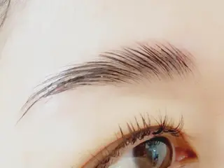 アイブロウ P&Eまつげ専門 ★駅前店のマツエク・マツパデザイン