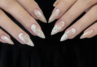 ネイル Pure&Rich Nailのネイルデザイン