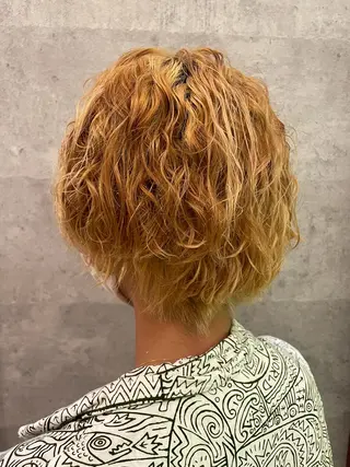 ショート パーマ 山口 夏季のヘアスタイル