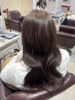 ロング カラー ヤリタ カケルのヘアスタイル
