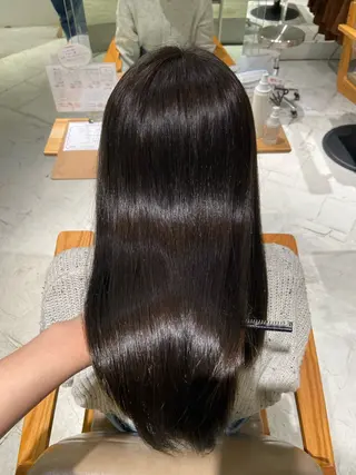 カラー UNBIRTHDAY いずみのヘアスタイル