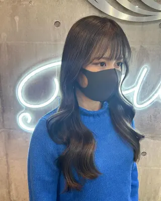 セミロング 韓国風🫧艶カラー 💟ran💟のヘアスタイル