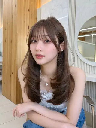 セミロング oto🤍×美髪× ゆるふわレイヤーのヘアスタイル