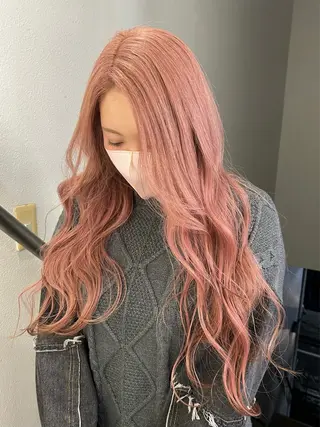 ロング カラー 💜Noa /艶髪ハイトーン💫のヘアスタイル