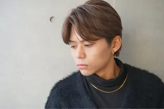 メンズ RIKI/センター パート/メンズパーマのヘアスタイル