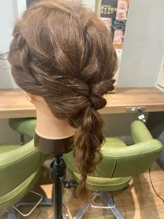 ロング 武井 哉子のヘアスタイル