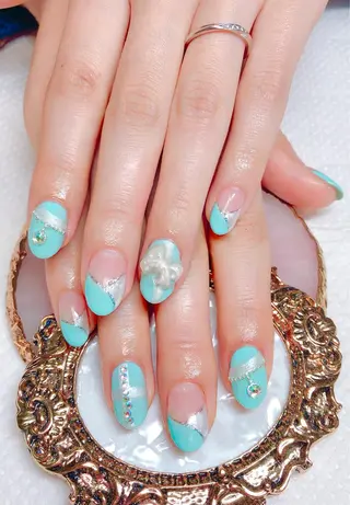 ネイル CROWN プライベートサロンのネイルデザイン