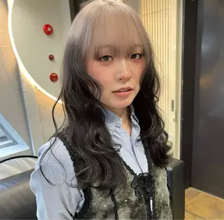 ロング VIVIE 福岡天神店のヘアスタイル