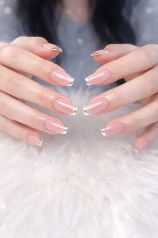 ネイル Shine'an Maaiのネイルデザイン