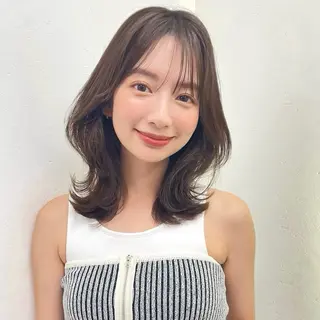 ミディアム カラー 内野 龍海 / レイヤーカットのヘアスタイル