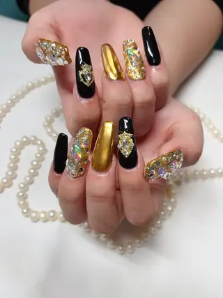 ネイル R.beauty サロンのネイルデザイン