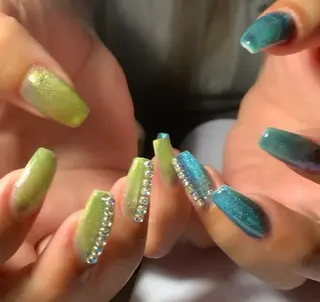 ネイル MHR nailのネイルデザイン