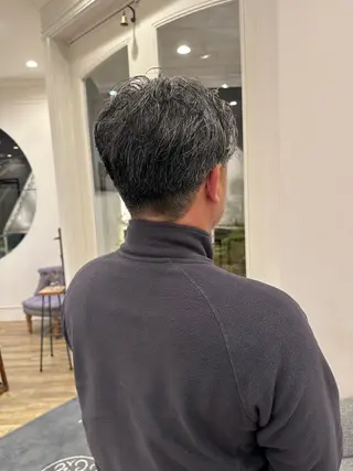 メンズ ロジェブルー 川合【和泉中央】のヘアスタイル