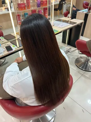 セミロング たけだゆめ ダブルカラーのヘアスタイル