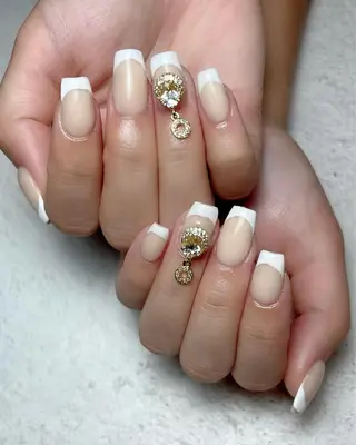 ネイル Feel ‪‪☺︎‬Yuriaのネイルデザイン