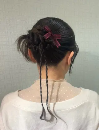 ロング ヘアアレンジ ココシャル miranoのヘアスタイル