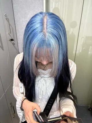 ロング カラー jyui/原宿 ハイトーン/デザインのヘアスタイル