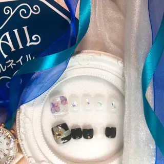 ネイル 🧸 Emiri🫧のマツエク・マツパデザイン