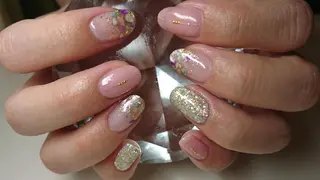 ネイル LAVISH nail salonのネイルデザイン