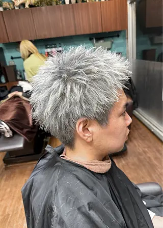 ショート カラー メンズ ドアベル所属・中原 祥太のヘアスタイル