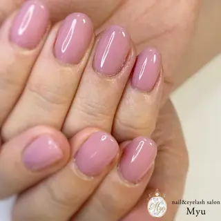 ネイル Myu博多店 かえでのネイルデザイン