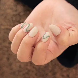 ネイル Elio所属・Elio 国泰寺のネイルデザイン