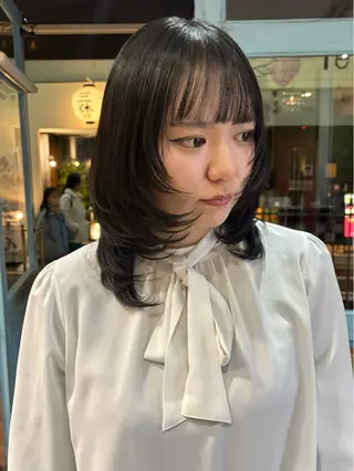 ミディアム なぎさ 🎀 / 透明感カラー/心斎橋のヘアスタイル