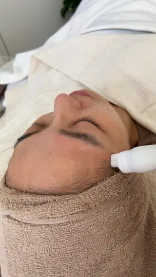 美肌育成専門サロンラクシュミー所属・毛穴肌管理サロン ラクシュミーのエステ・リラクイメージ