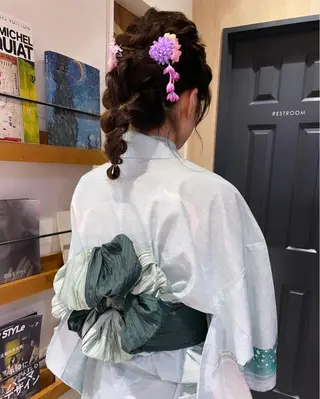 セミロング ヘアアレンジ 産休中です 艶カラー♡オカのヘアスタイル