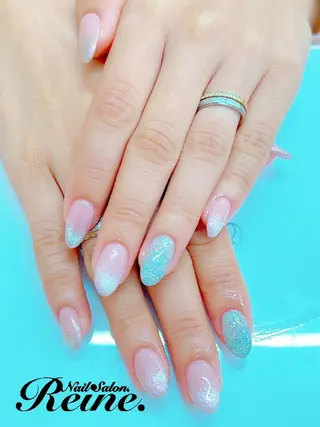 ネイル Nailsalon Reine所属・玉栄 伶奈のネイルデザイン