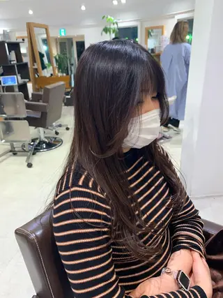ロング 岩崎 裕次のヘアスタイル