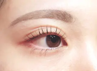 パーマ E.m.u.. エミュのマツエク・マツパデザイン