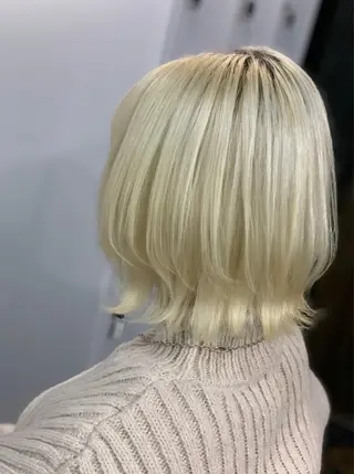 ショート メンズスタイル バレイヤージュ　齋藤のヘアスタイル
