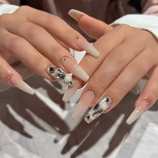 ネイル fein. Matsuri🎀のネイルデザイン