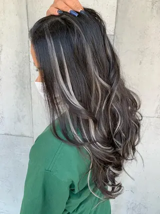 ロング Mikuri 【Little】のヘアスタイル