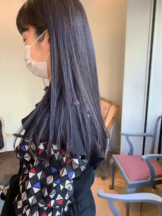 ロング カラー SAKINO. ベージュカラーのヘアスタイル